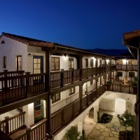 El Carrillo apartments hallways from outside